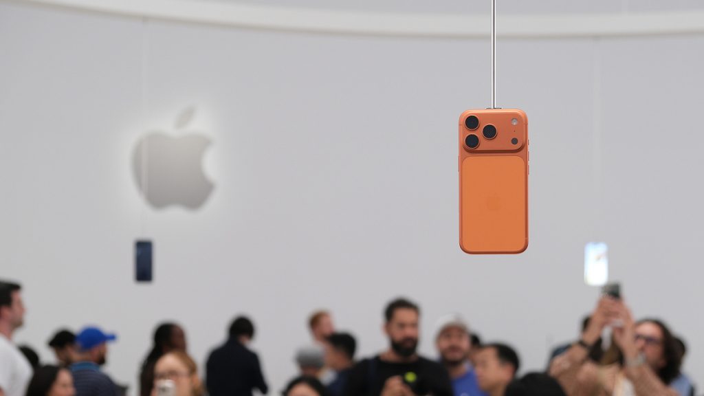 Apple có thể tăng giá iPhone 17 cuối tháng 6