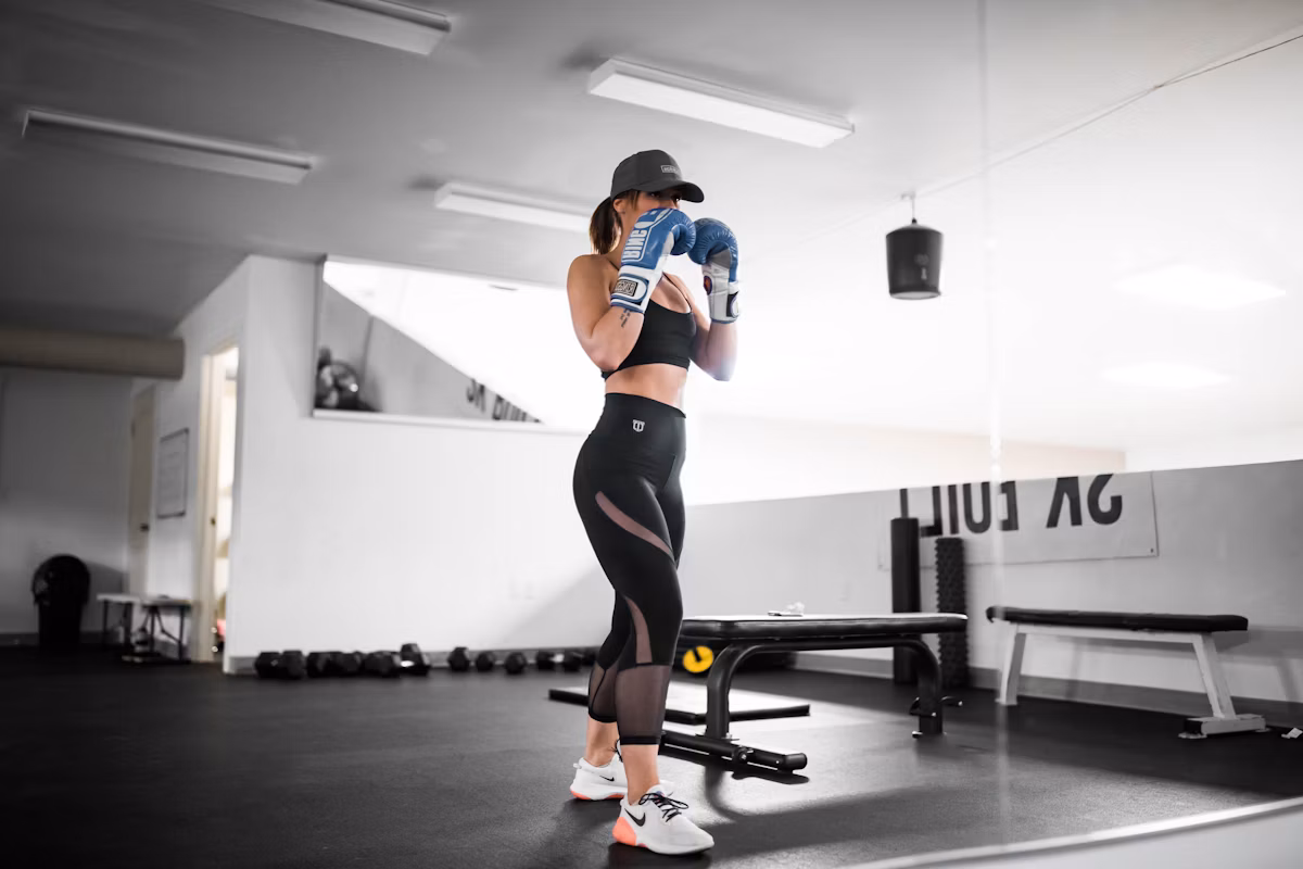 Đôi găng tay cũ có thể tiết lộ điều gì về thói quen của bạn?